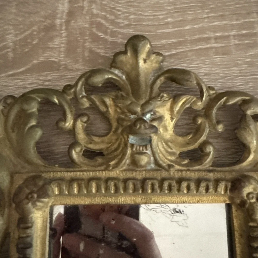 Antique Vtg Victorian Ornate Easel Picture Frame/Mirror Cast Iron Bronze Lion